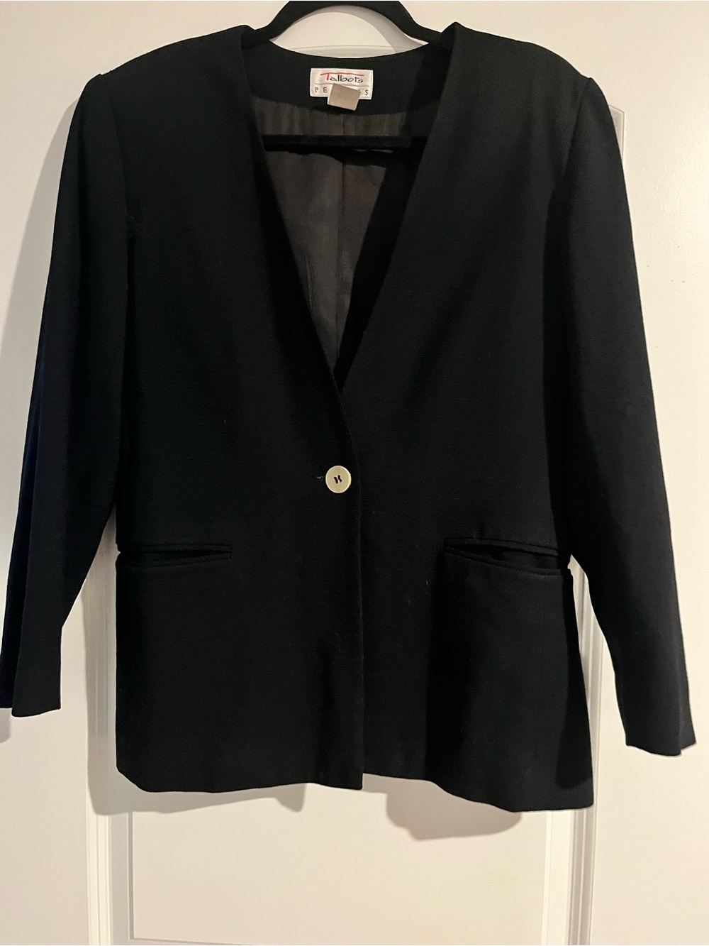 Vintage 90s Talbots Petite Collarless Jacket Black Wool Crepe Made In USA 8P